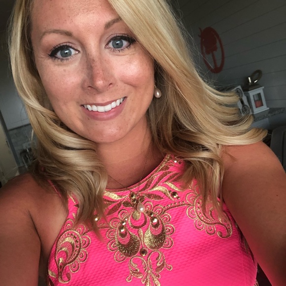 Meet your Posher, Hannah - Picture 12 of 16